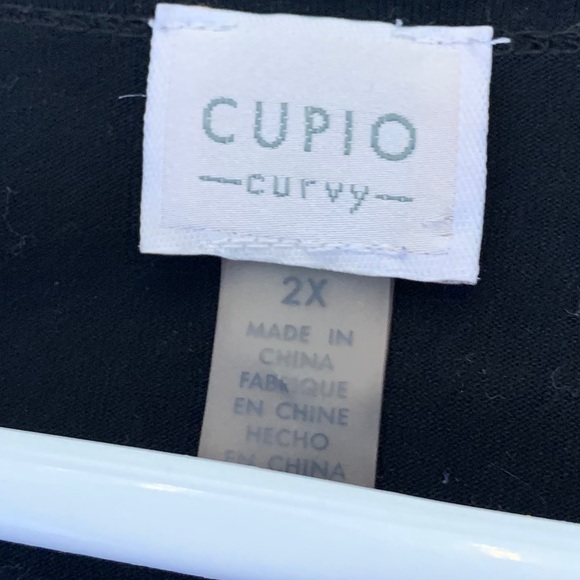 Cupio Curvy Short Sleeve top - Picture 2 of 5